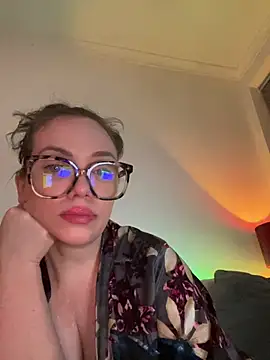 FemDom_RubyKnightXXO élő XXX-chatje