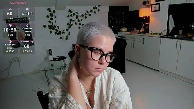 XXX chat uživo modela VexaVeylish