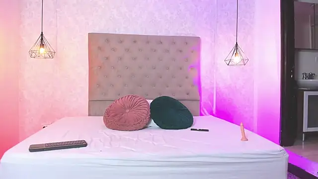 Stefany_Serna 现场XXX聊天