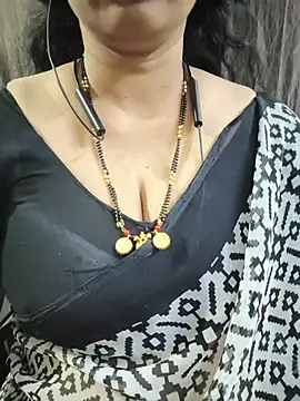 bhuvana_555n Live XXX chat