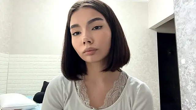 MarylnMonnier 现场XXX聊天