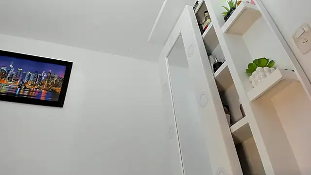 Ms_lunaRose লাইভ XXX চ্যাট