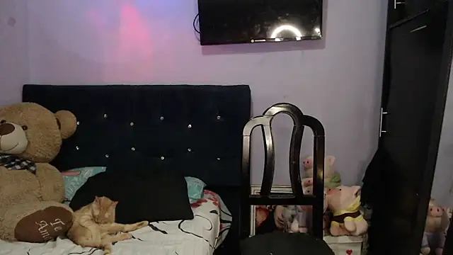 ANGELIQUE_KLANE লাইভ XXX চ্যাট