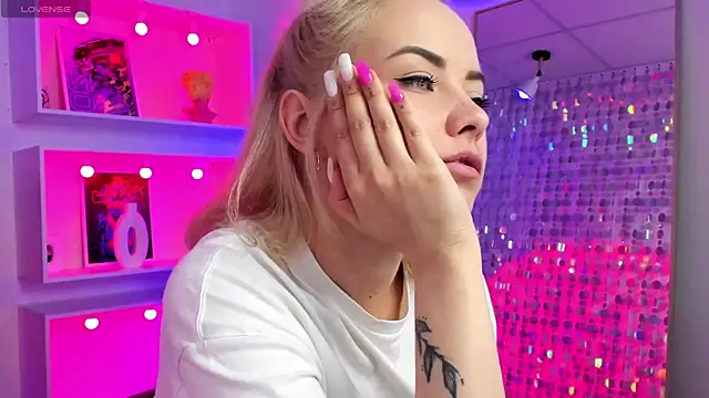 Chat XXX ao vivo de StephanieSweety
