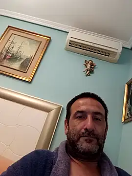 DanTrov79 Chat XXX live
