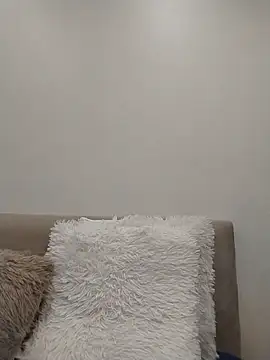 SalientClean live XXX chat
