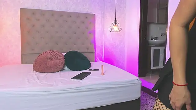 Stefany_Serna – Live XXX-chat