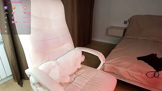 arikitsu Adlı Modelin Canlı XXX Sohbeti