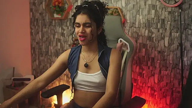 Czat XXX na żywo – bonniie_98_