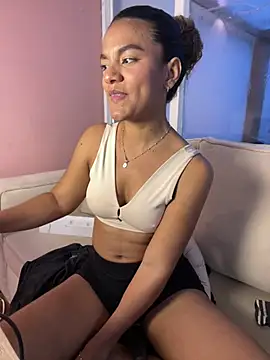 AngelPinkk_'s Live XXX Chat