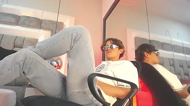 AnthonyStone_ – Naživo XXX chat