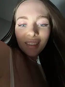 -SweetDi- Live XXX-chat