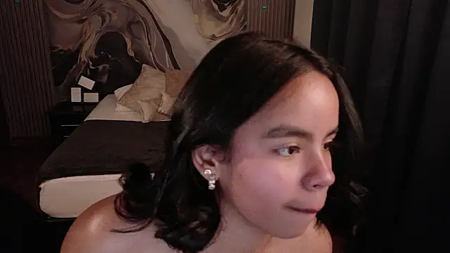 SofiaMante_'s Live XXX Chat