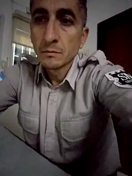Alejandro83bsf 라이브 XXX 채팅
