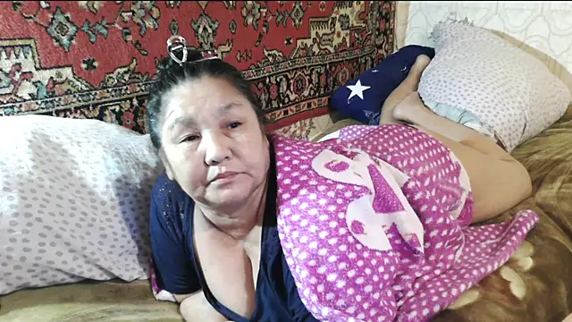 Zulfiya_Bruce Chat XXX in diretta
