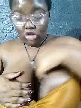 Chat +18 de Damm_Bobbies ao vivo