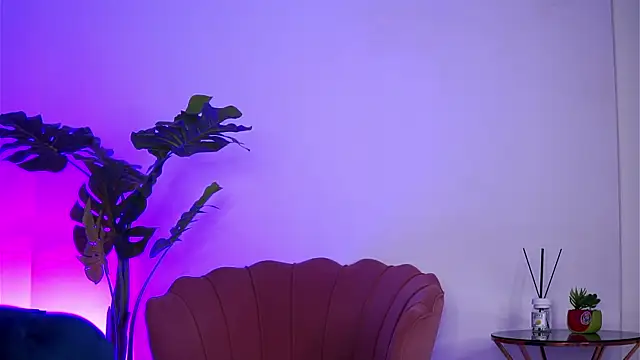 DeniseDevilles 라이브 XXX 채팅