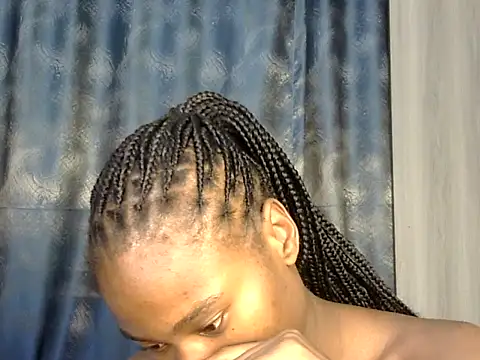 sweetblackbeauty001's Live XXX Chat