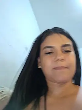 AntonellaShot's Live XXX Chat