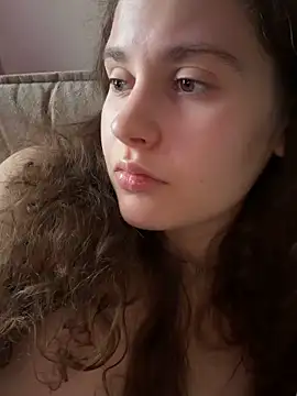 My_Emmy Adlı Modelin Canlı XXX Sohbeti
