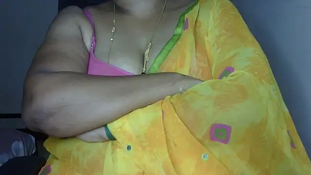 Nithya_forever Chat XXX in diretta