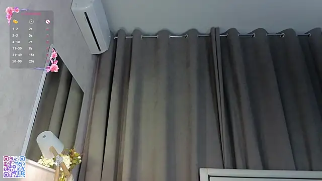 Chat +18 de DaynaMacha ao vivo