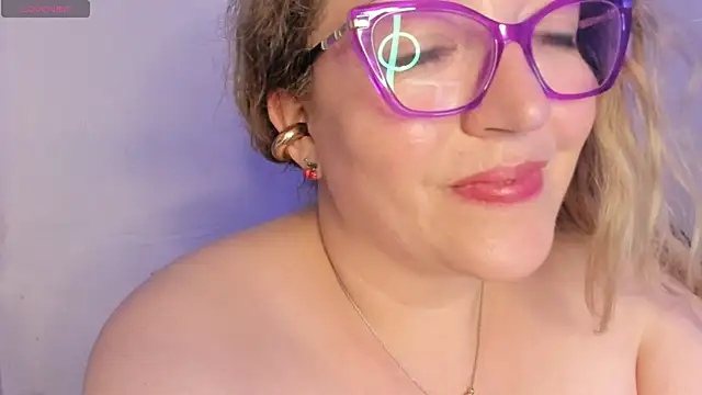 Naty_Mature_ XXX чат на живо