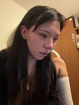 Kitty_yukimura élő XXX-chatje