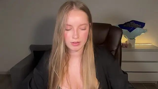 XXX chat uživo modela EvaMaddison