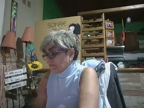 momismilf544 লাইভ XXX চ্যাট