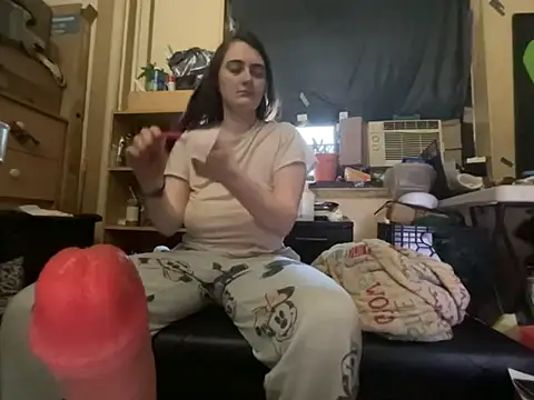 Snowbunnycake_131 Adlı Modelin Canlı XXX Sohbeti