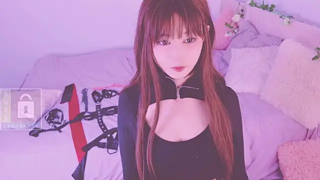 XXX chat uživo modela LongoriaEva