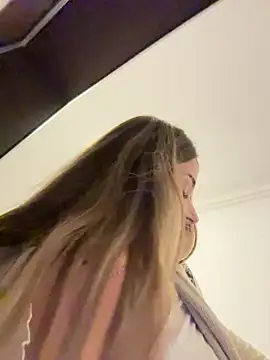 IsabellaEtthan's Live XXX Chat