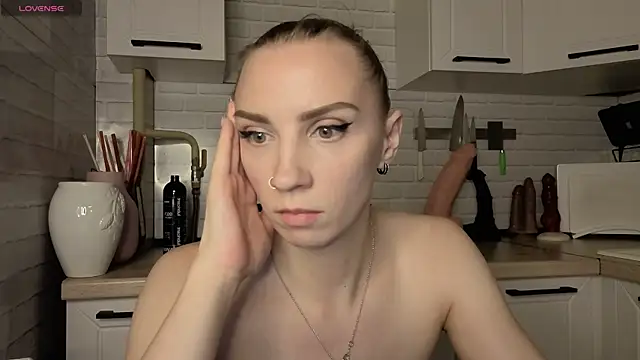 Edena_ 现场XXX聊天