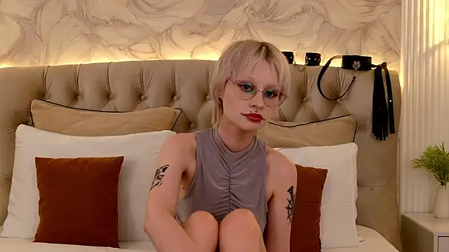 LauraDiazz Adlı Modelin Canlı XXX Sohbeti