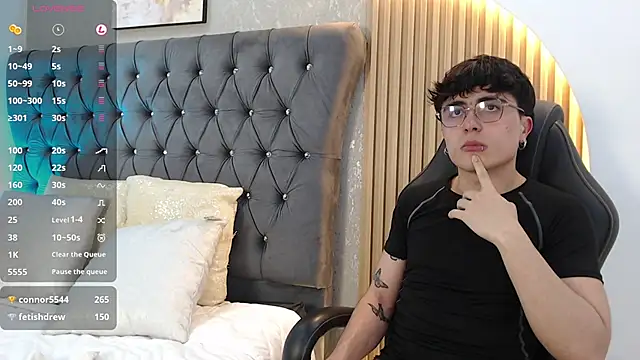 Chat +18 de Tommy_Claks ao vivo