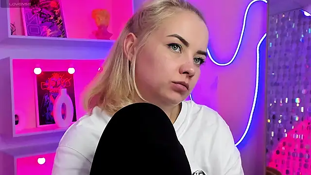 StephanieSweetyn Live XXX chat