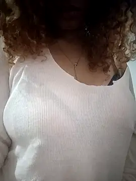 Chat XXX ao vivo de SolashLitzy_Curly