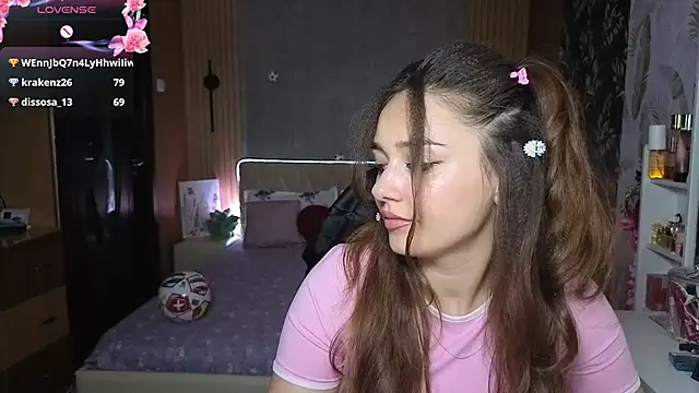 دردشة KatarinaHeaven الجنسية المباشرة