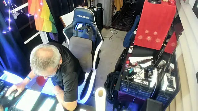 عرض كام Daddysthick