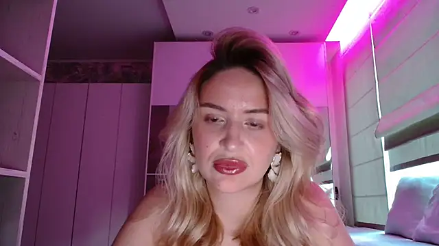 Jolenneky's Live XXX Chat