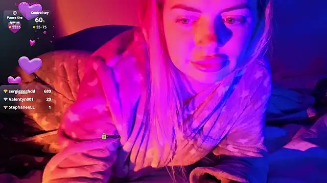 Živý XXX chat ShamlesssAdell