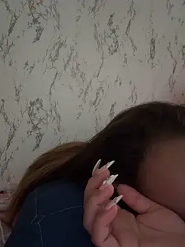 Ponthip 即時 XXX 聊天