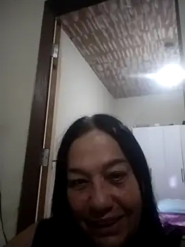 צ'אט XXX בשידור חי של catdool