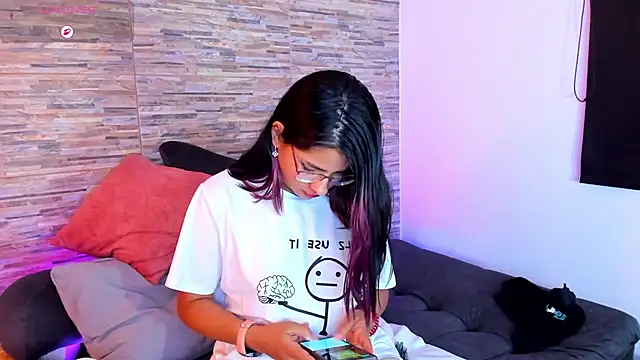 Czat XXX na żywo – nath_redrex
