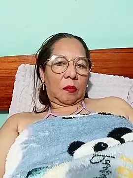 EliteCoupleMM Webcam Show