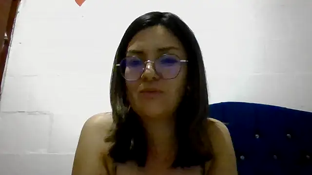 Chat +18 de princessbella93 ao vivo