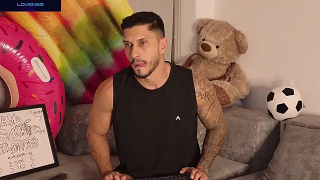 Seth_Vegaa élő XXX-chatje