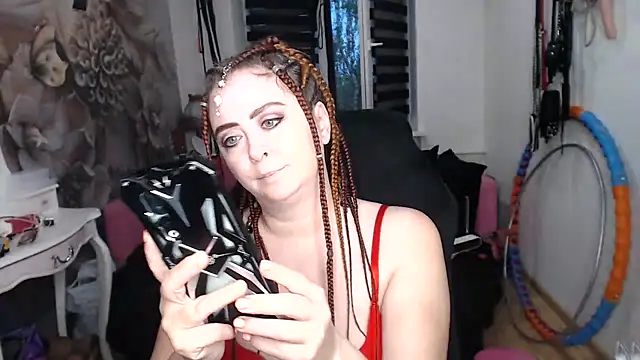 Živý XXX chat MISSwithDOLLS