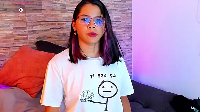 Chat +18 de nath_redrex ao vivo